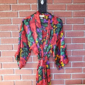 VINTAGE VICTORIAS SECRET robe & slip